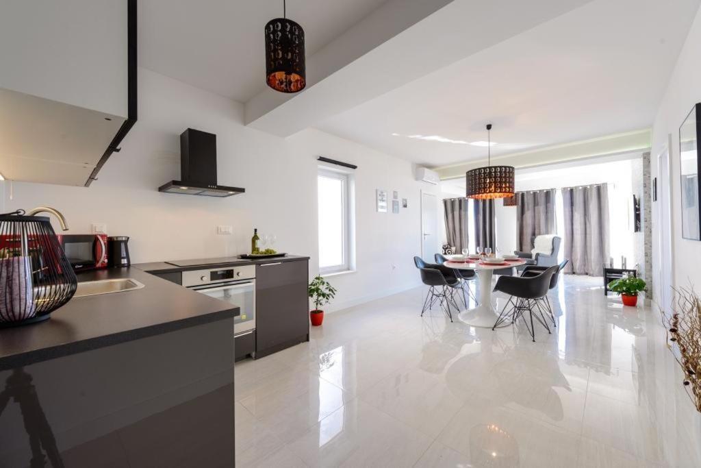 Apartments Villa Capitano Mlini Oda fotoğraf